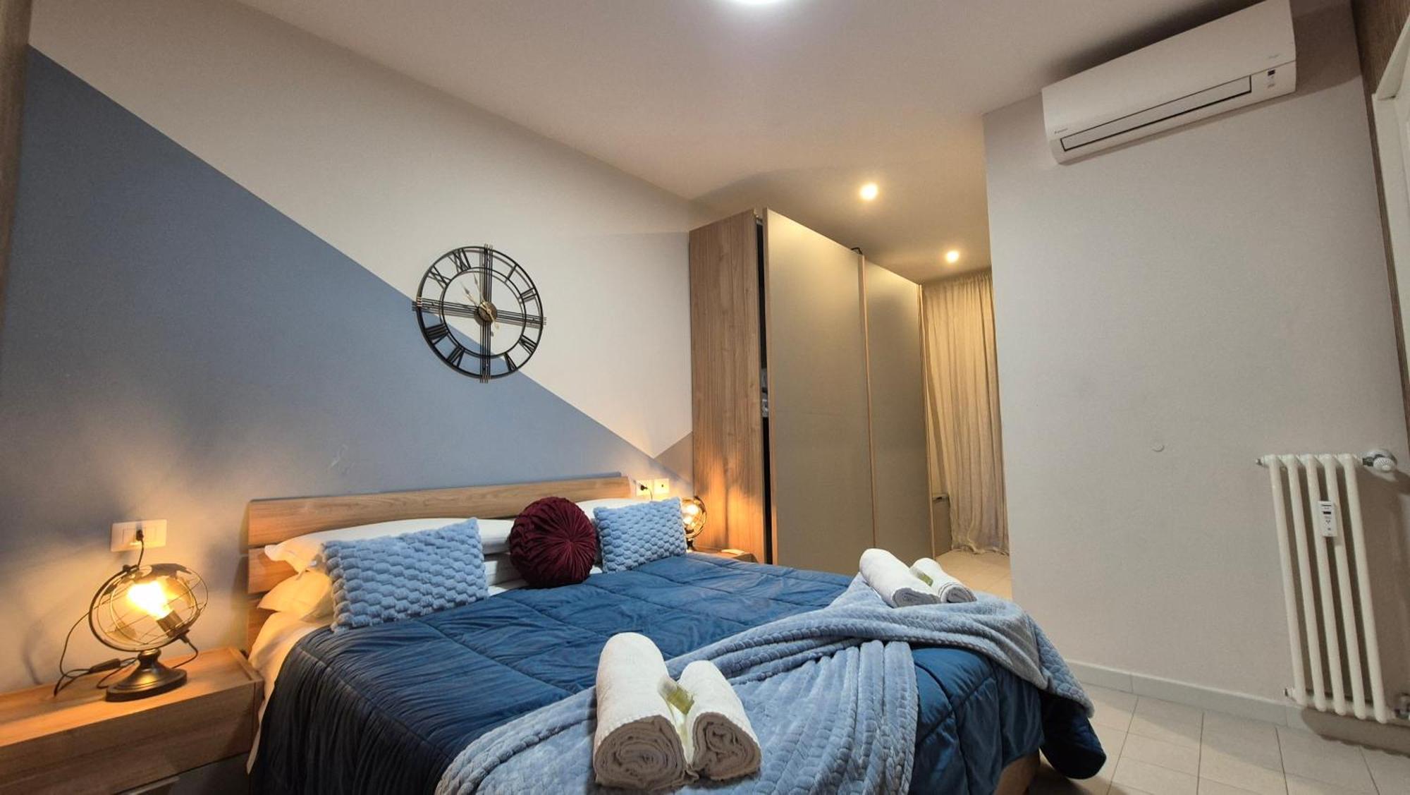 Light Blue Station Apartment — Foto 1